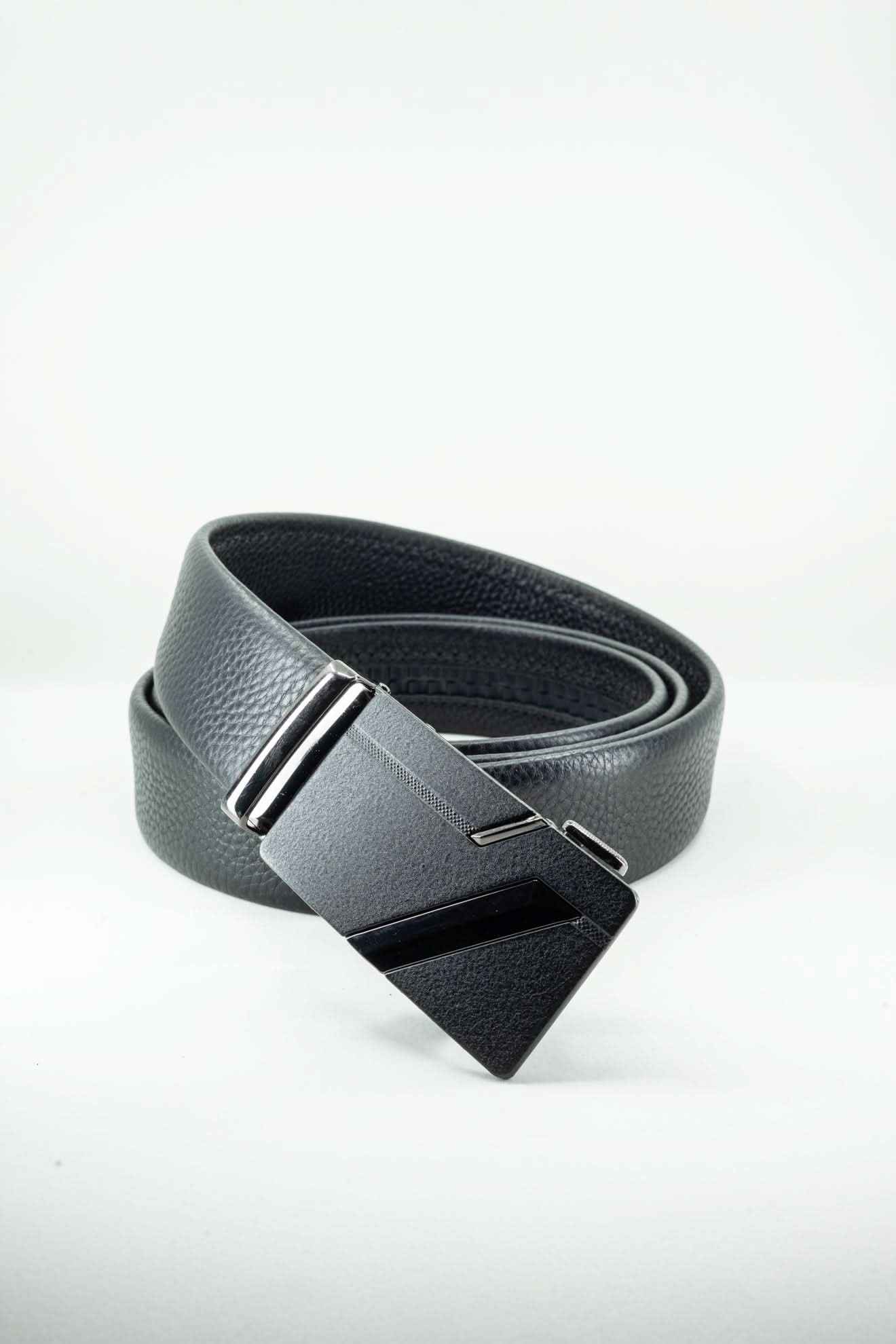 Cinturón Automático Vector Black – Negro Liso con Hebilla Negra